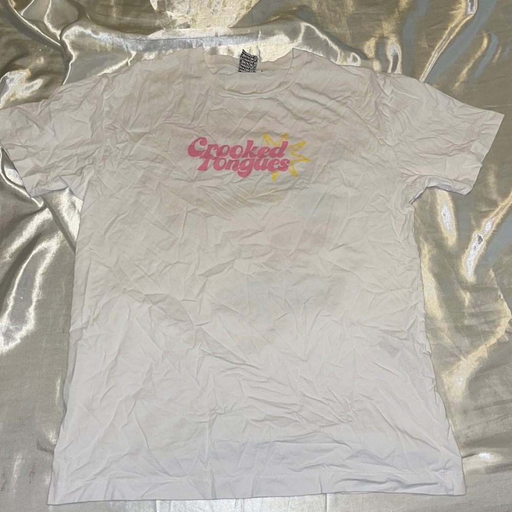 White graphic tee
